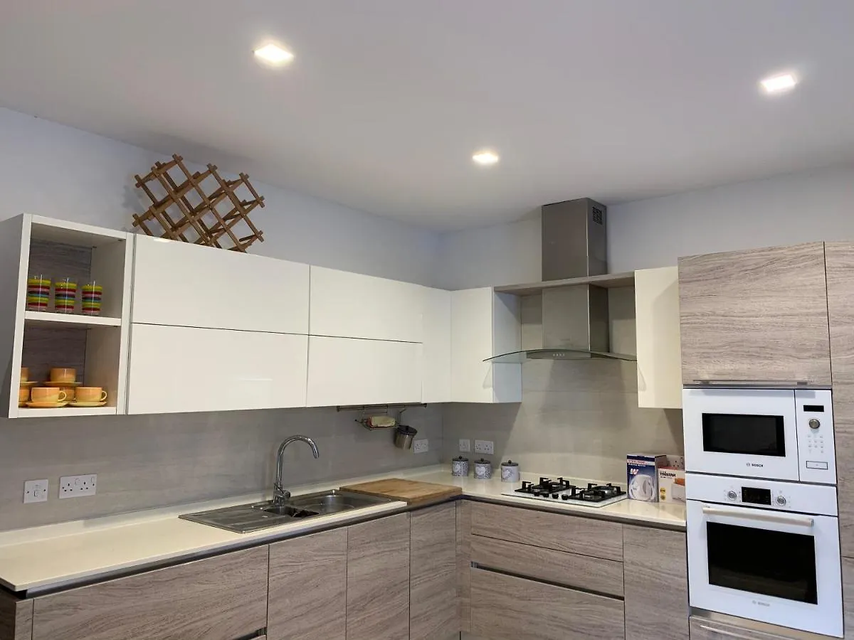 Marble Arch Apt - St Julians Apartment Saint Julian's